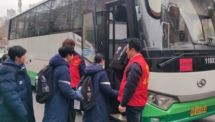 定人定线 精准接驳 武汉公交高标准保障全国青少年女子足球锦标赛