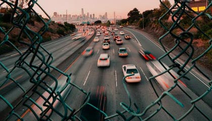 AG先手开团但强度不够，DYG打出1换2